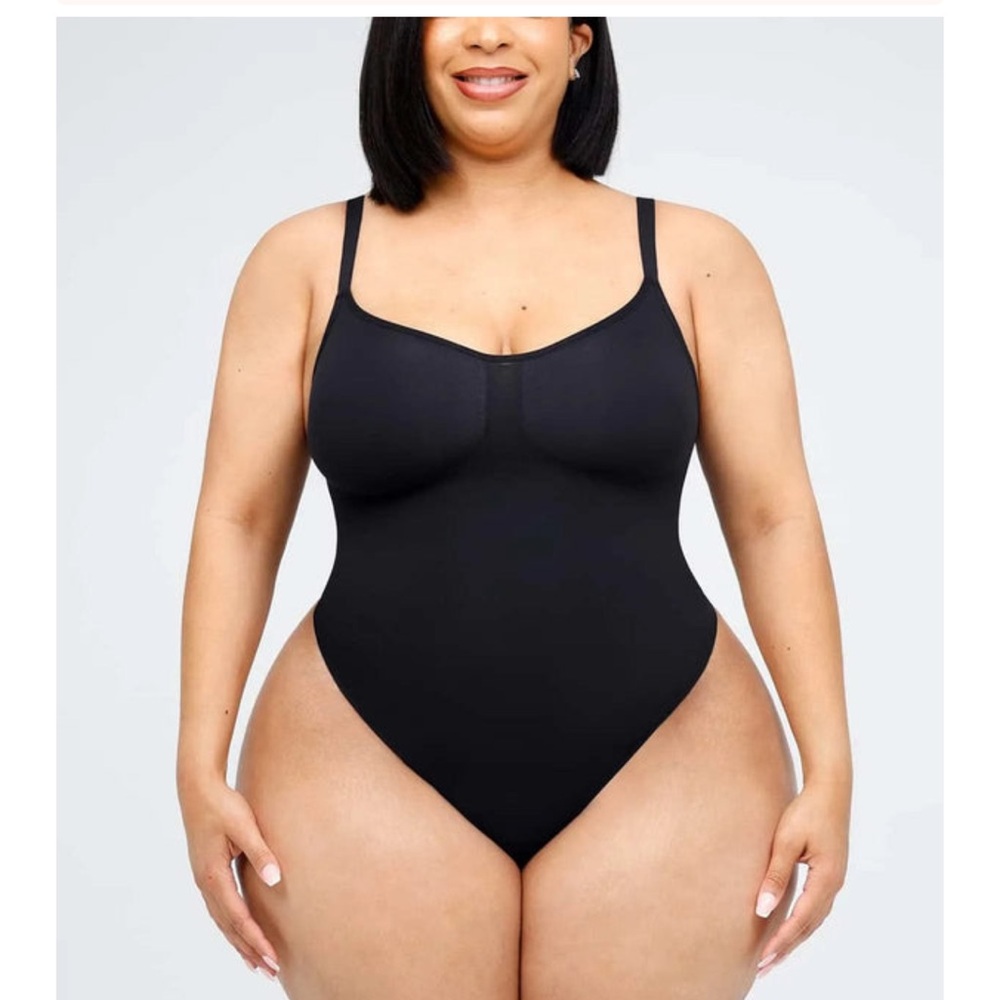 Shapewear bodysuit